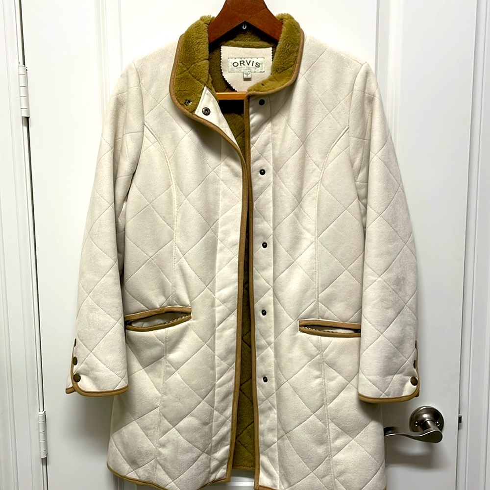 Excellent condition Orvis S Coat